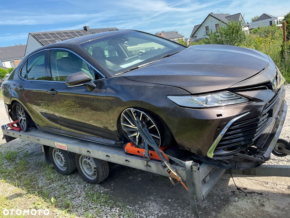 Toyota Camry Executive - 7