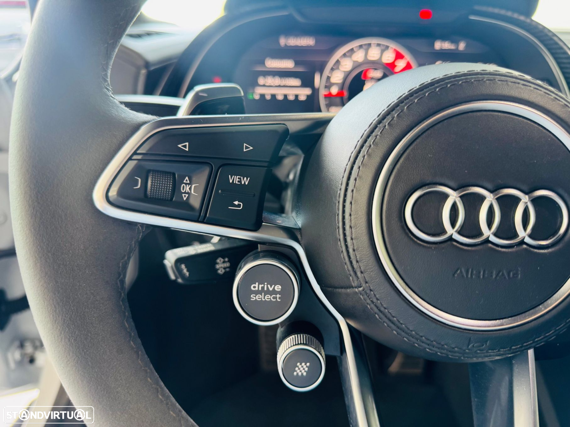 Audi R8 Coupé - 34