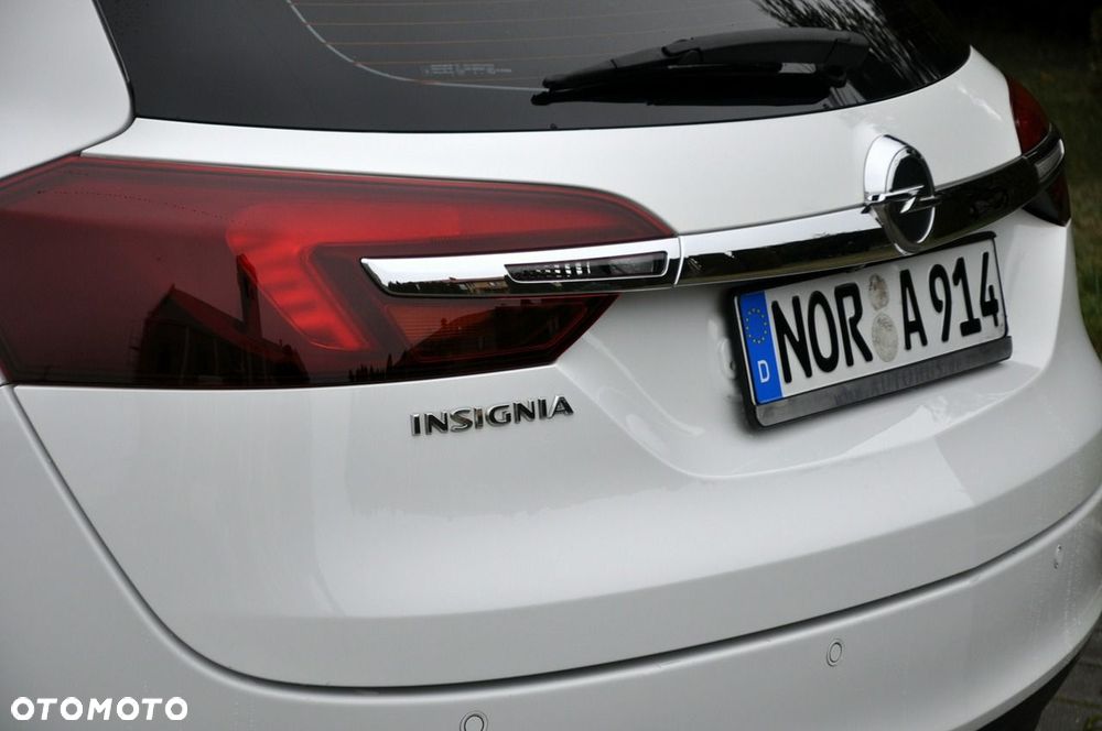 Opel Insignia - 16