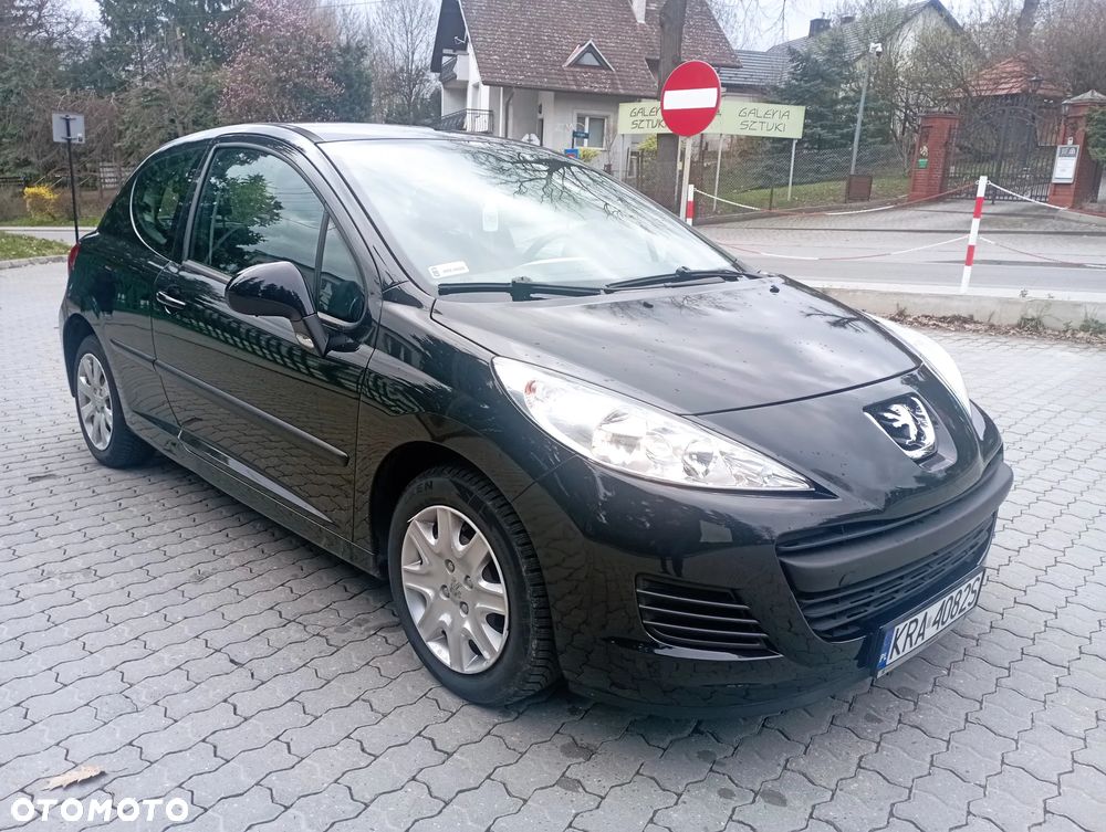 Peugeot 207 70 HDi FAP Filou - 8