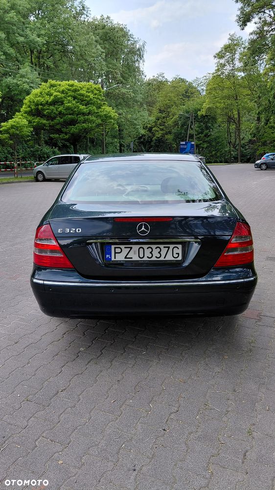 Mercedes-Benz Klasa E 320 Elegance - 3
