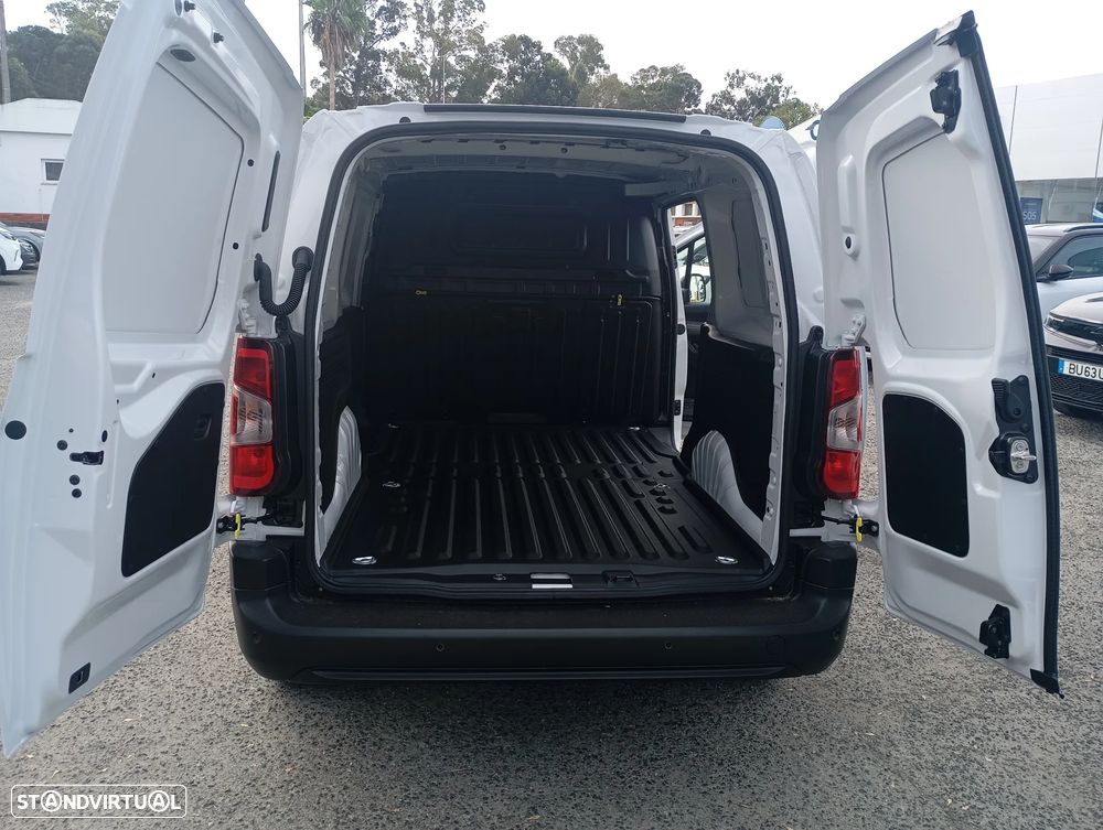 Opel Combo-e XL (50-kWh) - 6