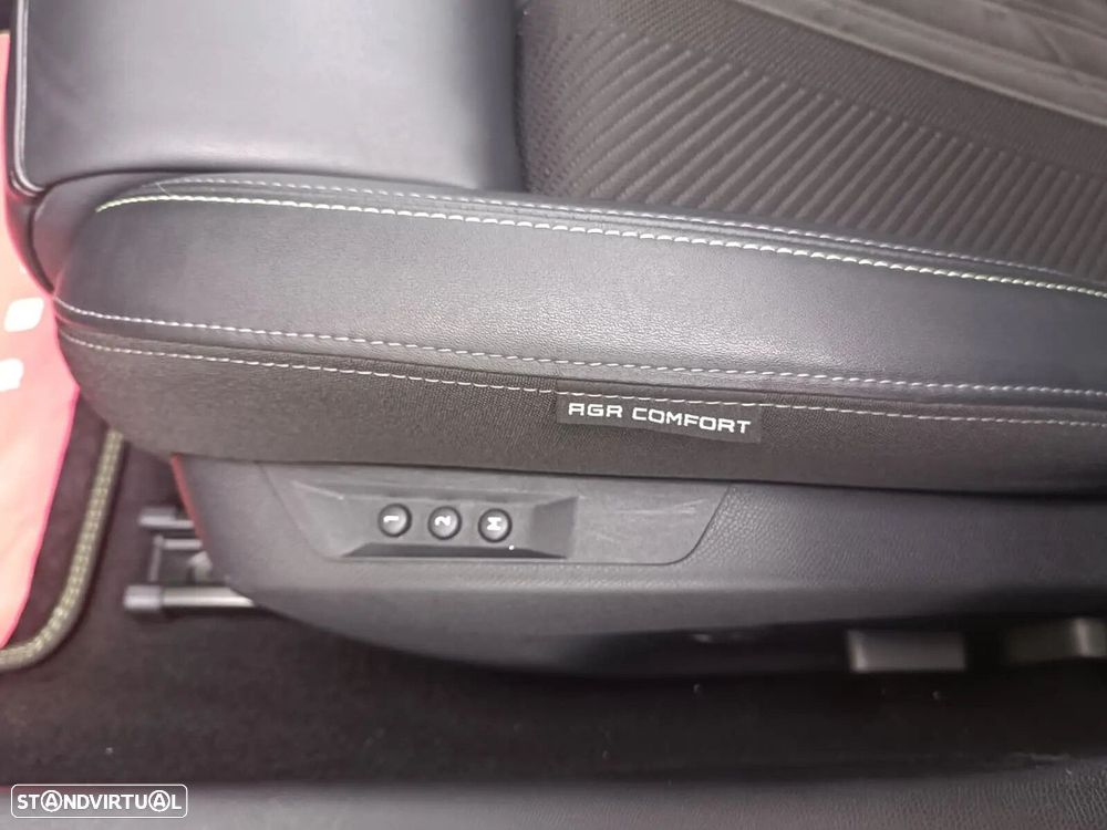 Peugeot 308 1.2 PureTech GT Pack EAT8 - 17