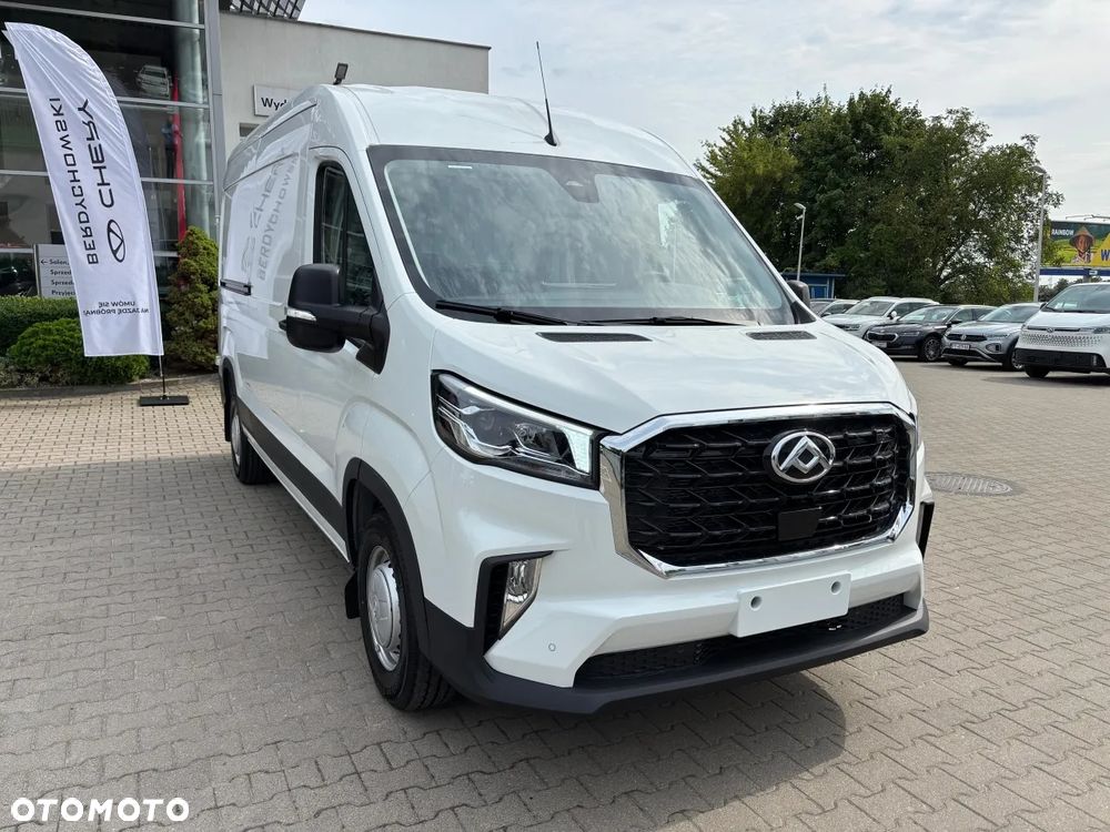 Maxus Deliver 9 - 31