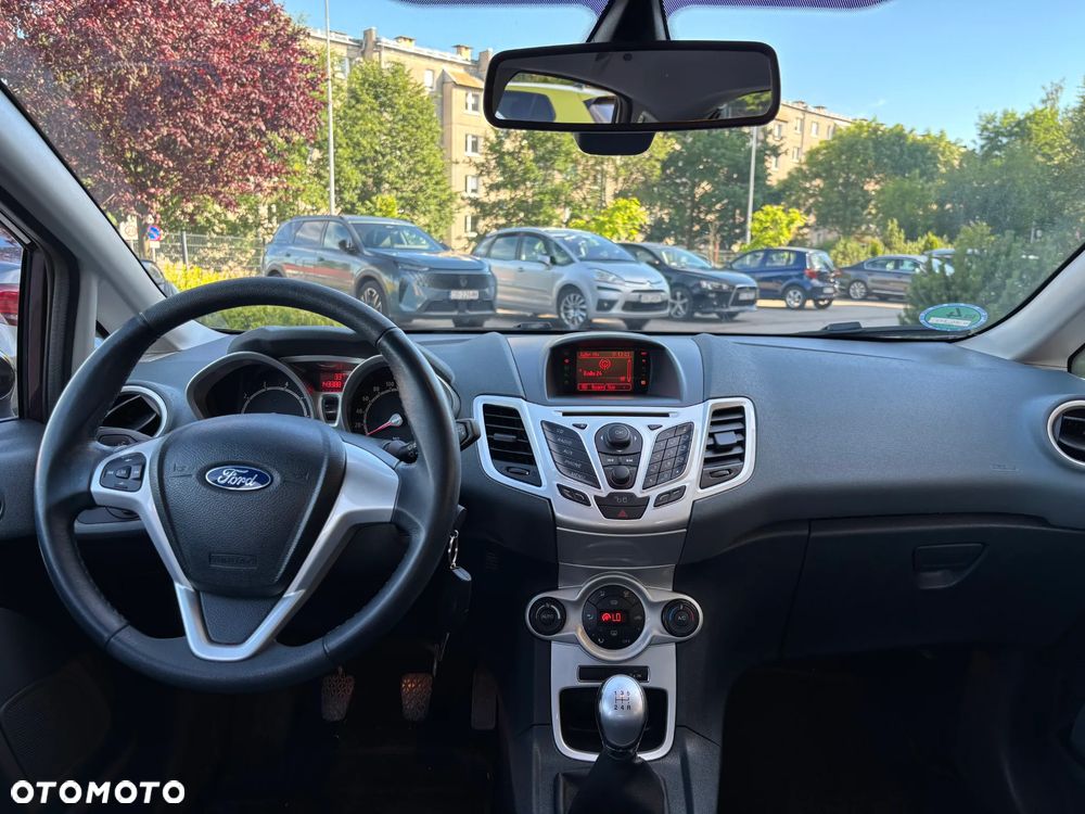 Ford Fiesta 1.25 Titanium EU5 - 20