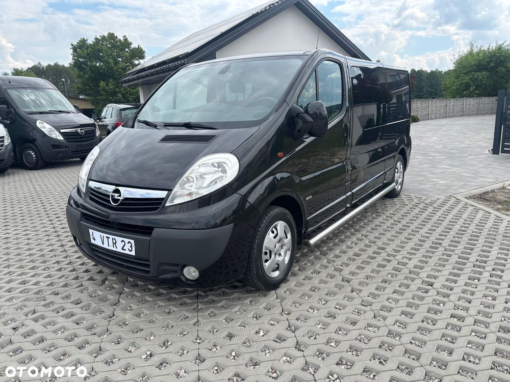 Opel Vivaro - 1