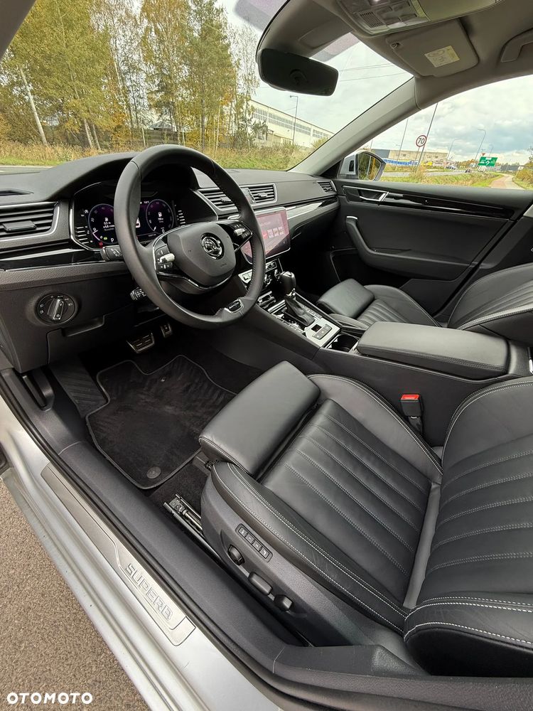 Skoda Superb 2.0 TDI SCR L&K DSG - 25