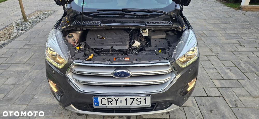 Ford Kuga 1.5 EcoBoost 2x4 Titanium - 27