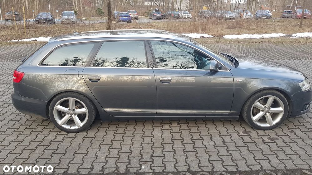 Audi A6 Avant 2010 photo 3