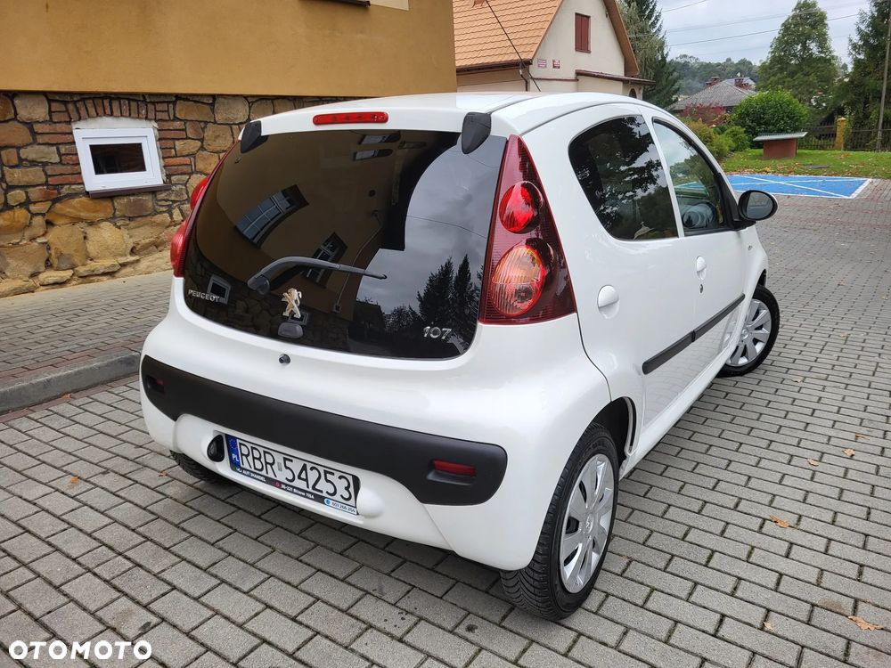 Peugeot 107 1.0 Trendy - 10