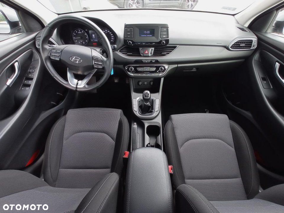 Hyundai i30 - 13