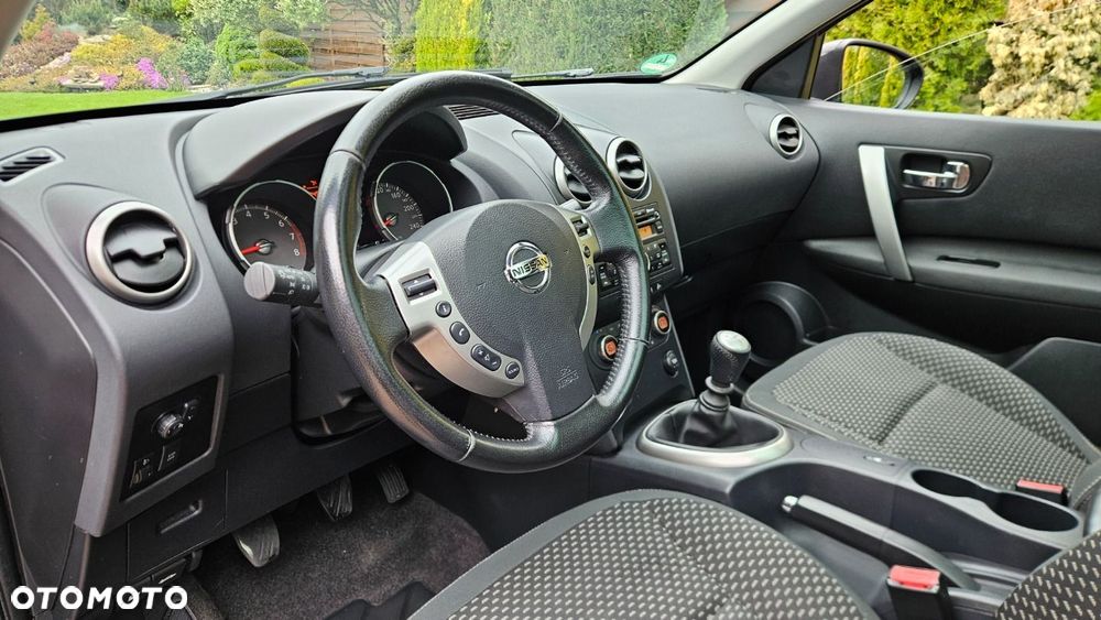 Nissan Qashqai+2 - 13