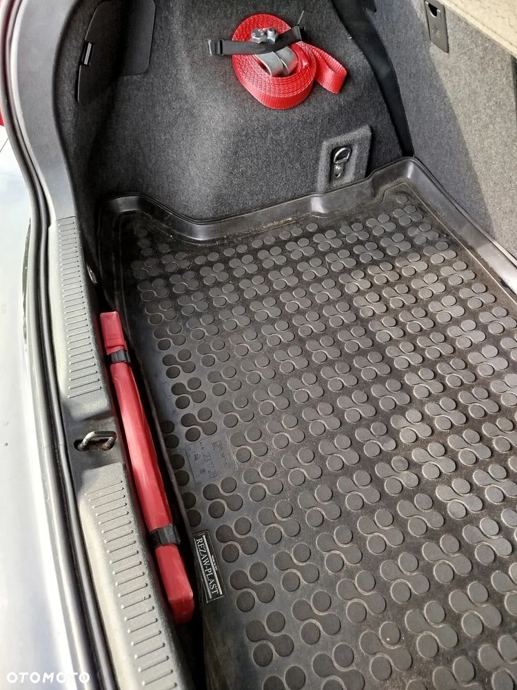 Toyota Auris - 38