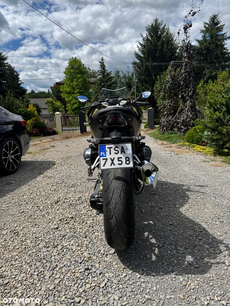 BMW RS - 6