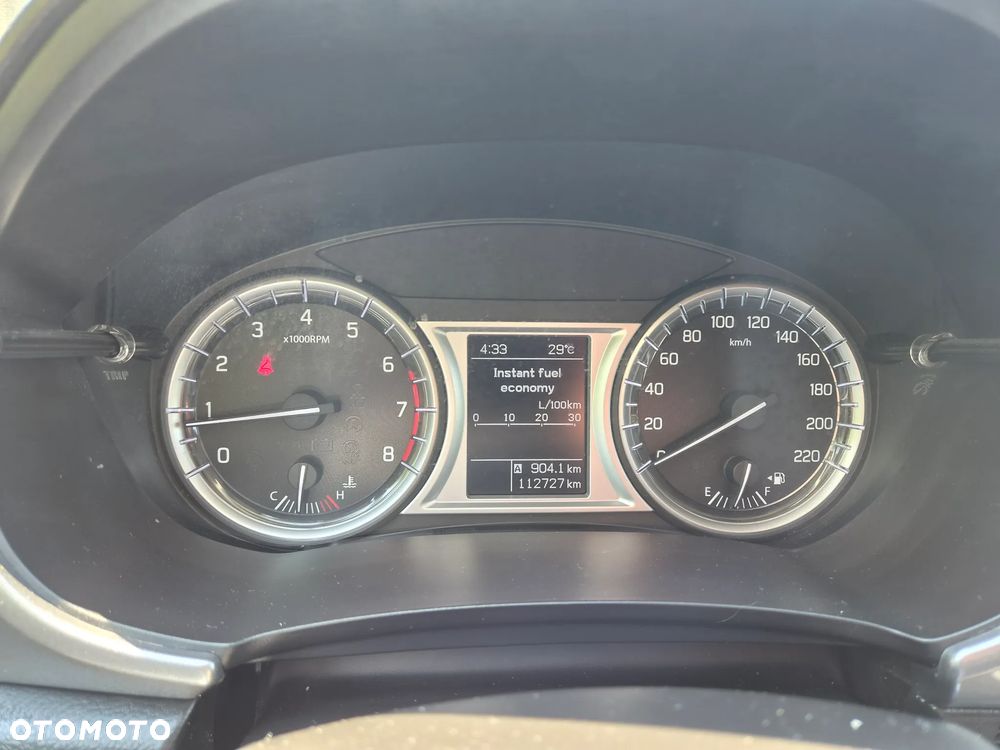 Suzuki Vitara 1.6 Comfort 2WD - 16