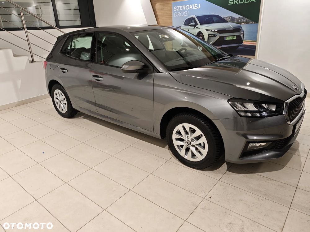 Skoda Fabia 1.0 TSI Drive DSG - 5