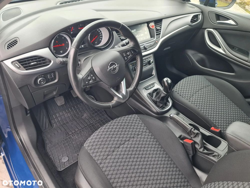 Opel Astra V 1.6 CDTI Enjoy - 2