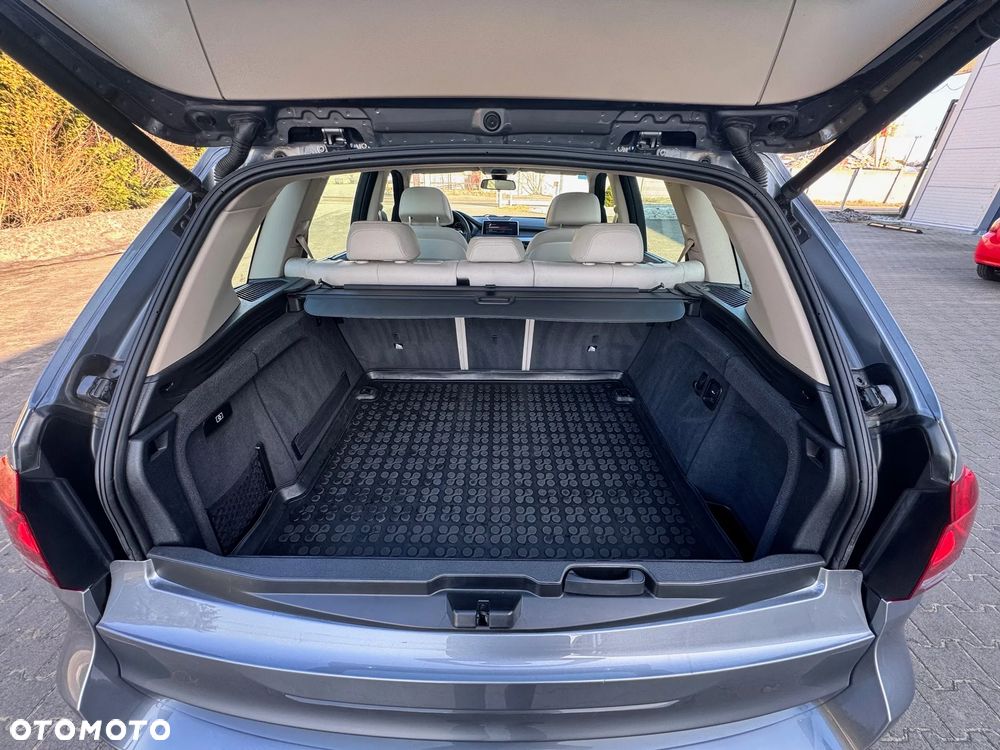 BMW X5 xDrive25d - 28