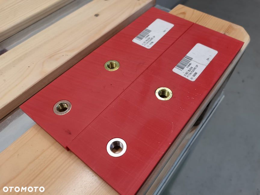 Ślizgi teleskopu Manitou MLT .... {Komplet} - 6