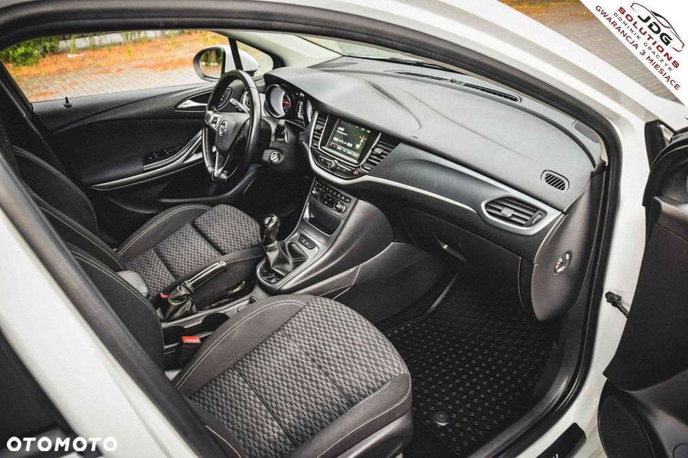 Opel Astra 1.6 D Start/Stop Innovation - 29
