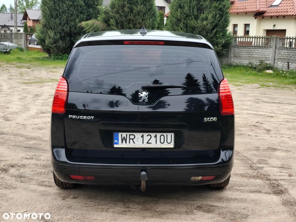 Peugeot 5008 - 14