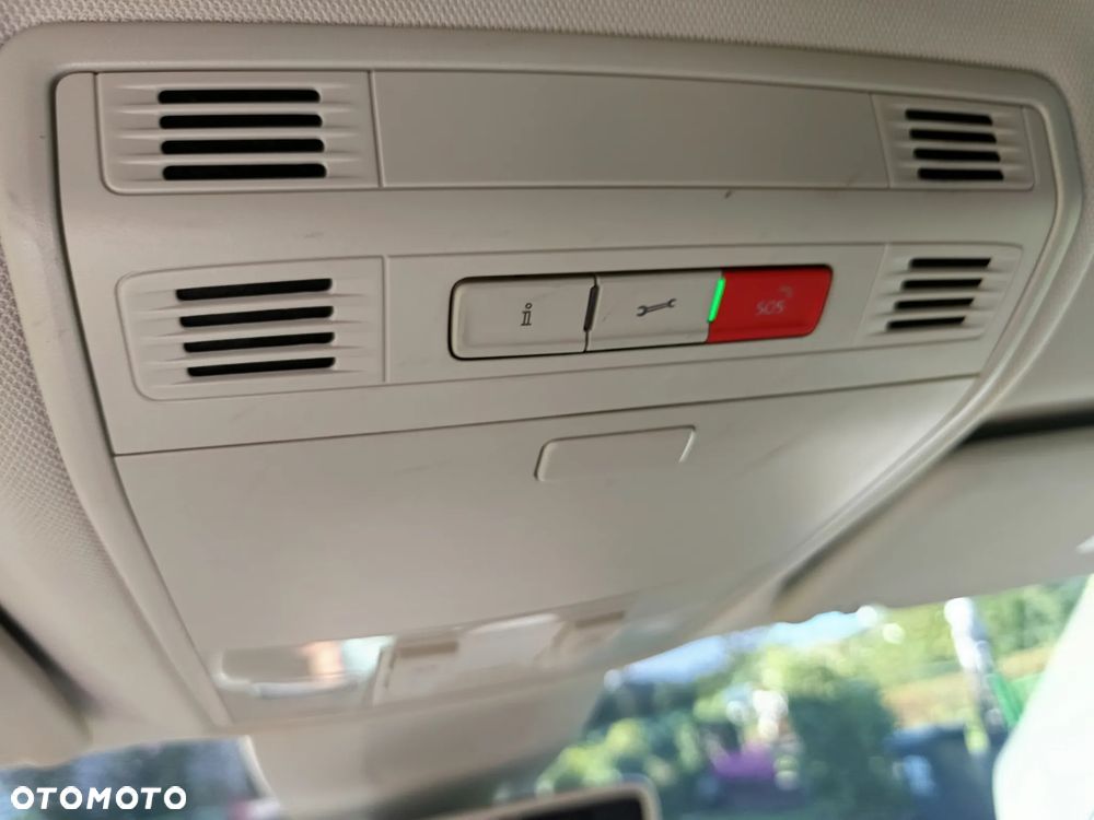 Skoda Superb 2.0 TSI Ambition DSG - 27