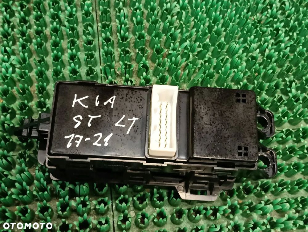 KIA STINGER 17-24r Panel Przełącznik Sterowania Szyb Prawy Lewy Przód Tył - 11