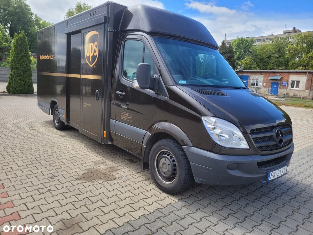 Mercedes-Benz Sprinter - 1