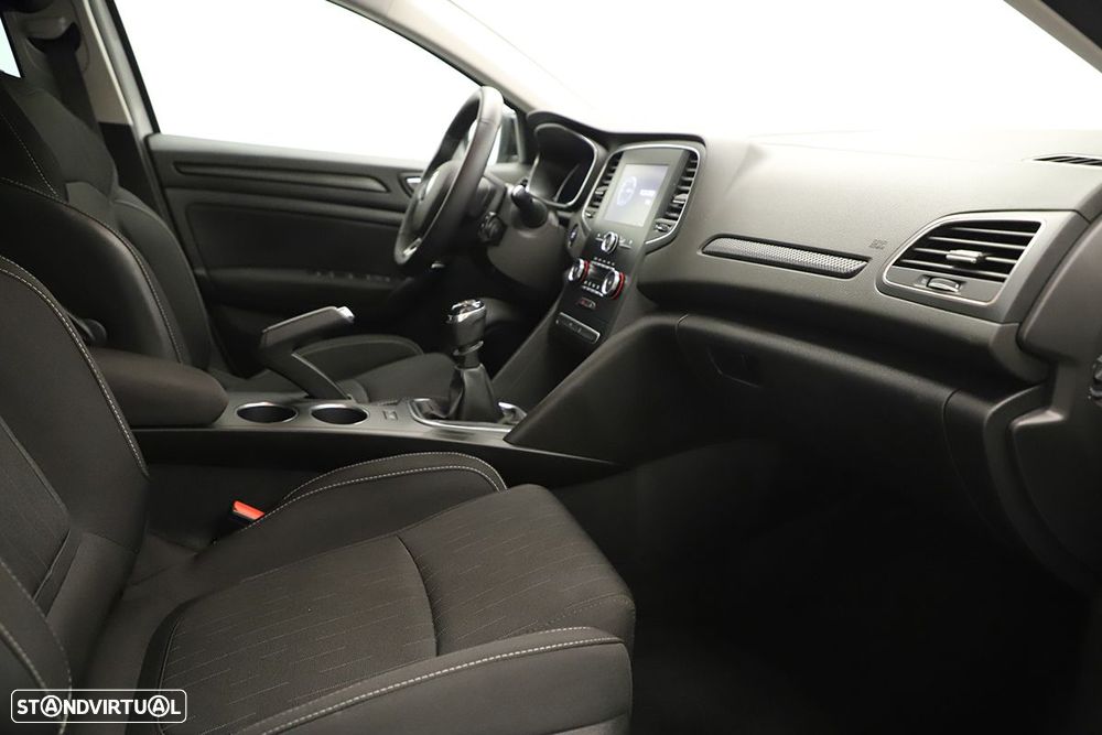 Renault Mégane Sport Tourer 1.3 TCe Limited - 18