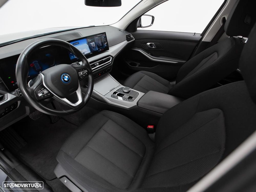 BMW 320 e Auto - 8