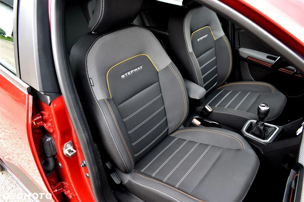 Dacia Sandero Stepway TCe 90 Expression + - 21