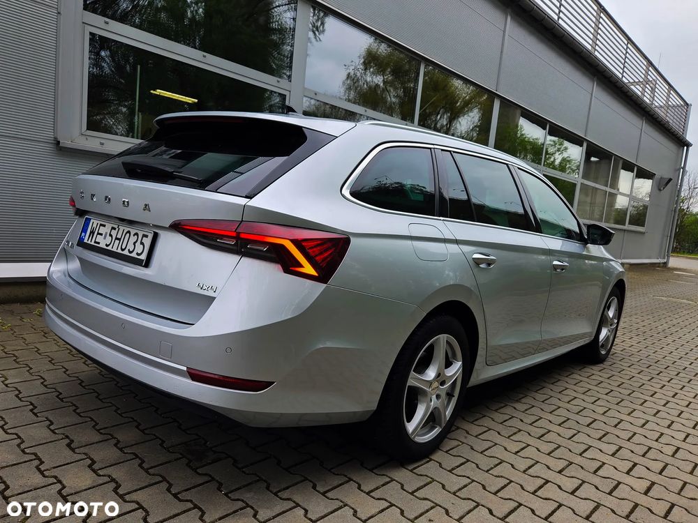 Skoda Octavia 2.0 TSI 4x4 Style DSG - 4