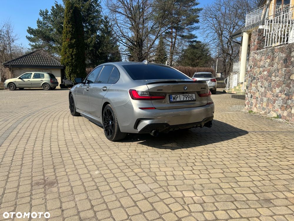 BMW Seria 3 330e M Sport sport - 10