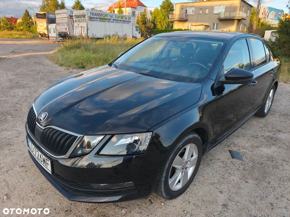 Skoda Octavia 1.6 TDI SCR Ambition - 8