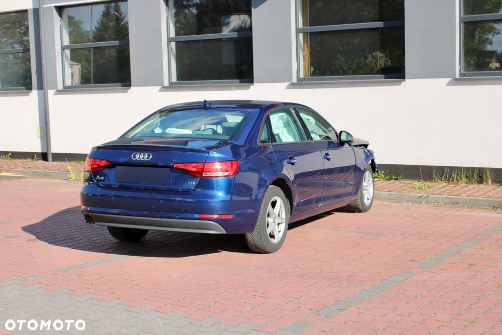 Audi A4 2.0 TDI - 4