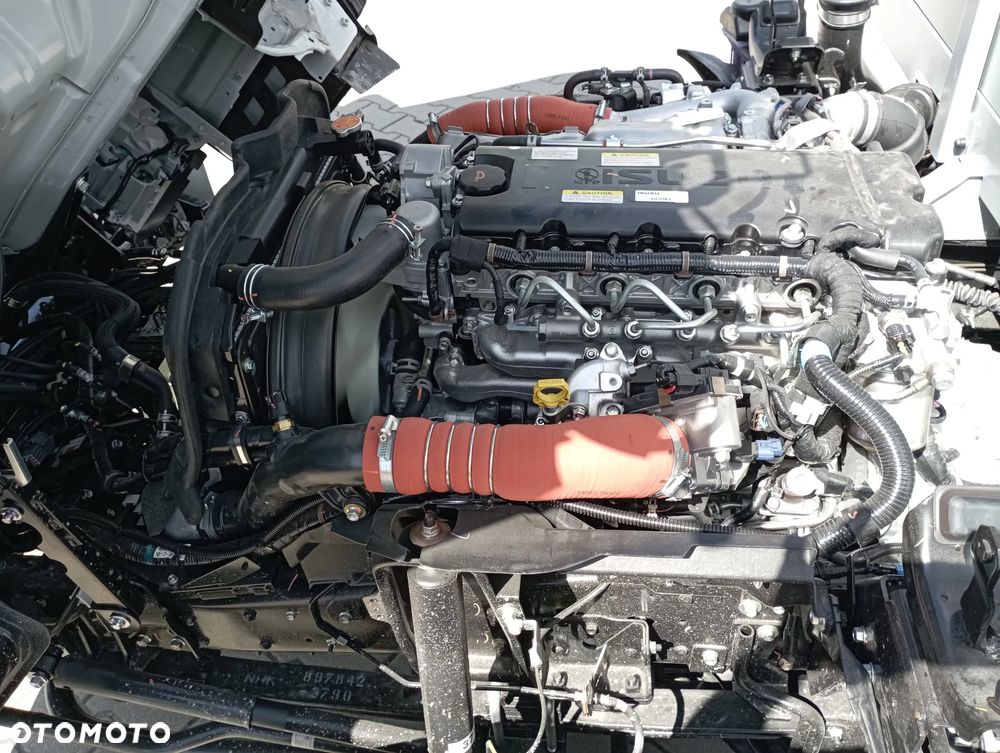 Isuzu M27F 3,0 TURBO - 35