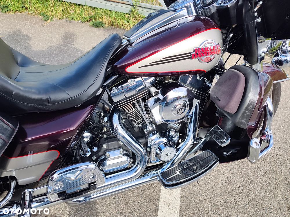 Harley-Davidson Touring Electra Glide - 20
