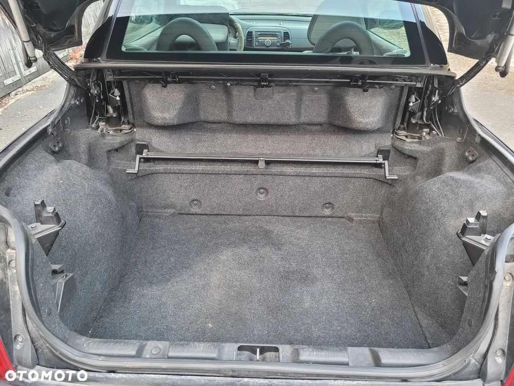 Nissan Micra 1.6 - 15