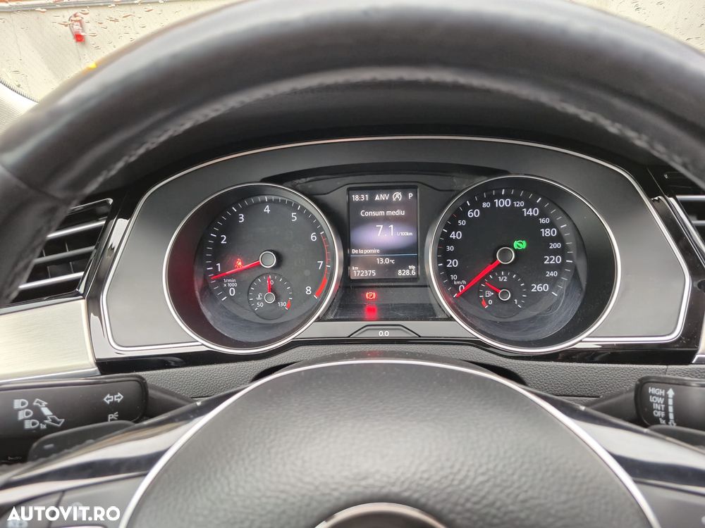 Volkswagen Passat 1.4 TSI ACT (BlueMotion Technology) DSG Highline - 11