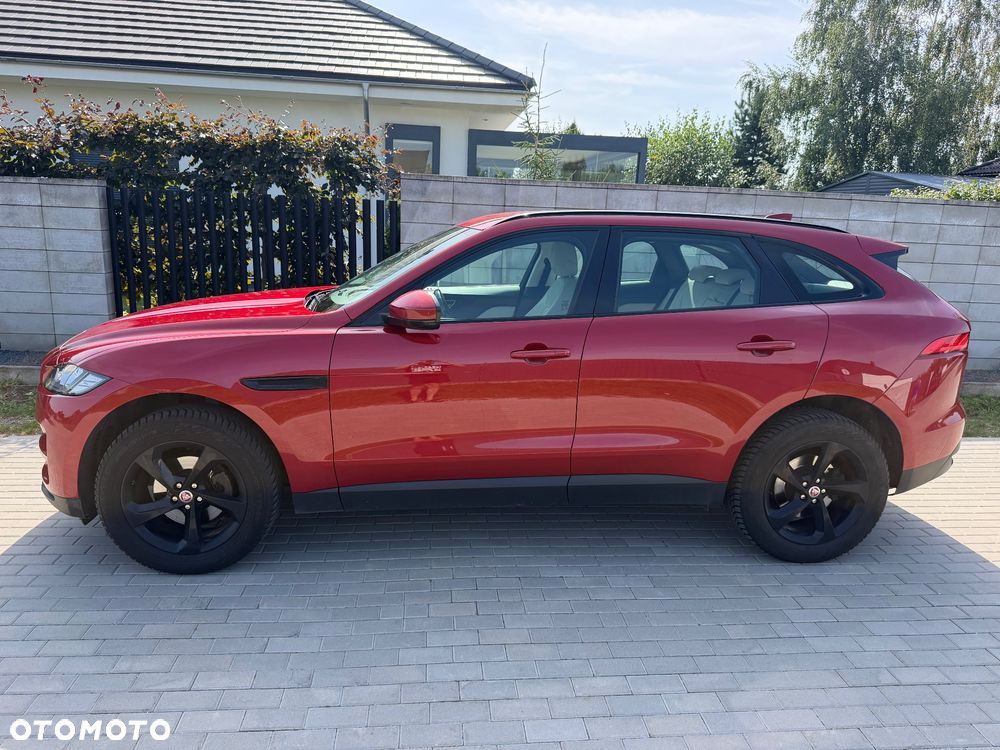 Jaguar F-Pace 2017 photo 5