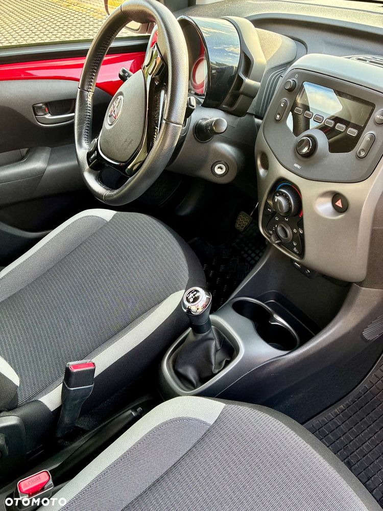 Toyota Aygo 1.0 VVT-i Color Edition - 14