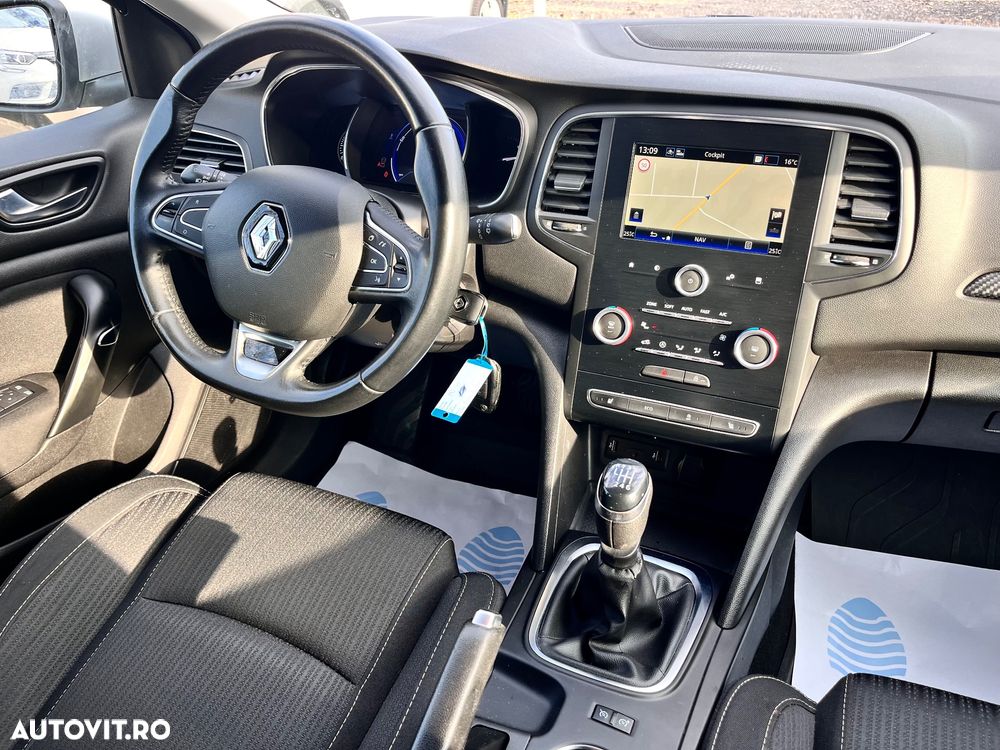 Renault Megane Blue dCi 116 Intens - 10