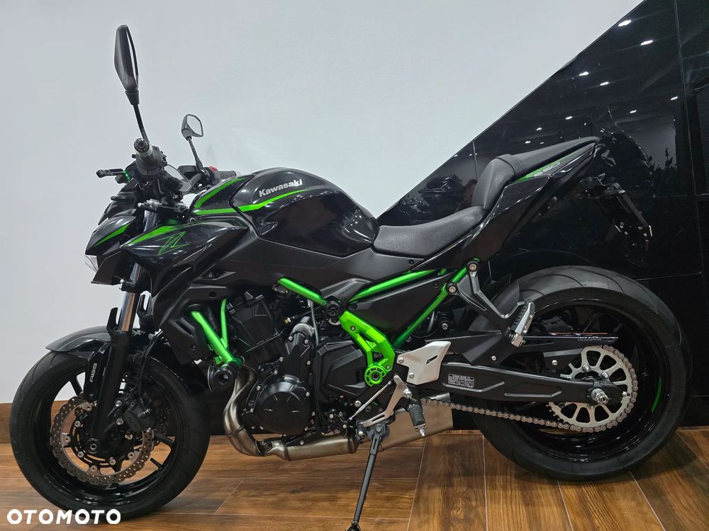 Kawasaki Z 650 - 40
