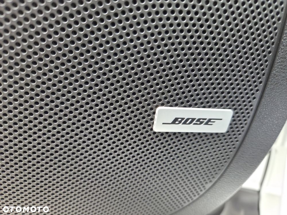 Renault Scenic BLUE dCi 120 EDC BUSINESS EDITION - 15