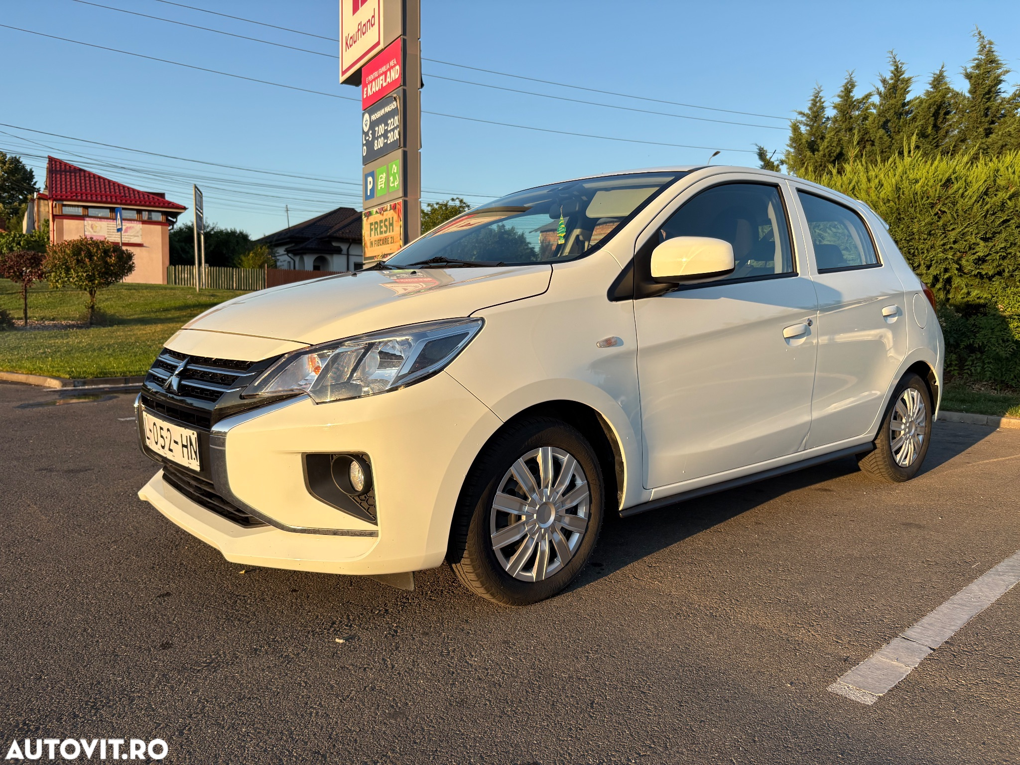 Mitsubishi Space Star AS&G 1.2 Top - 29