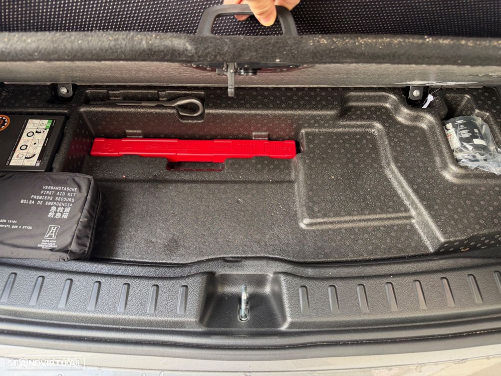 Mercedes-Benz EQA 250+ AMG Line - 50