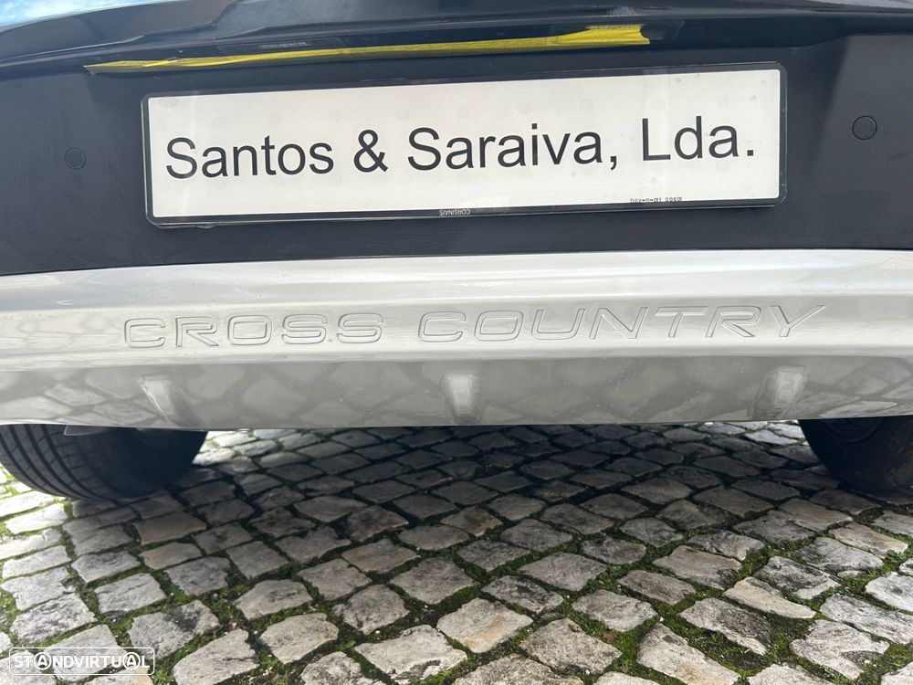 Volvo V40 Cross Country 2.0 D2 VOR - 12