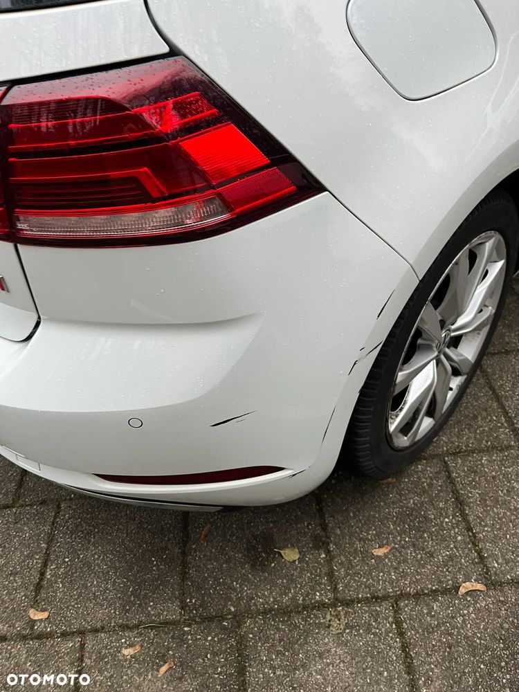 Volkswagen Golf 1.4 TSI BMT Highline - 11