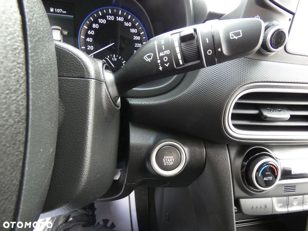 Hyundai Kona 1.6 T-GDI Premium DCT - 30