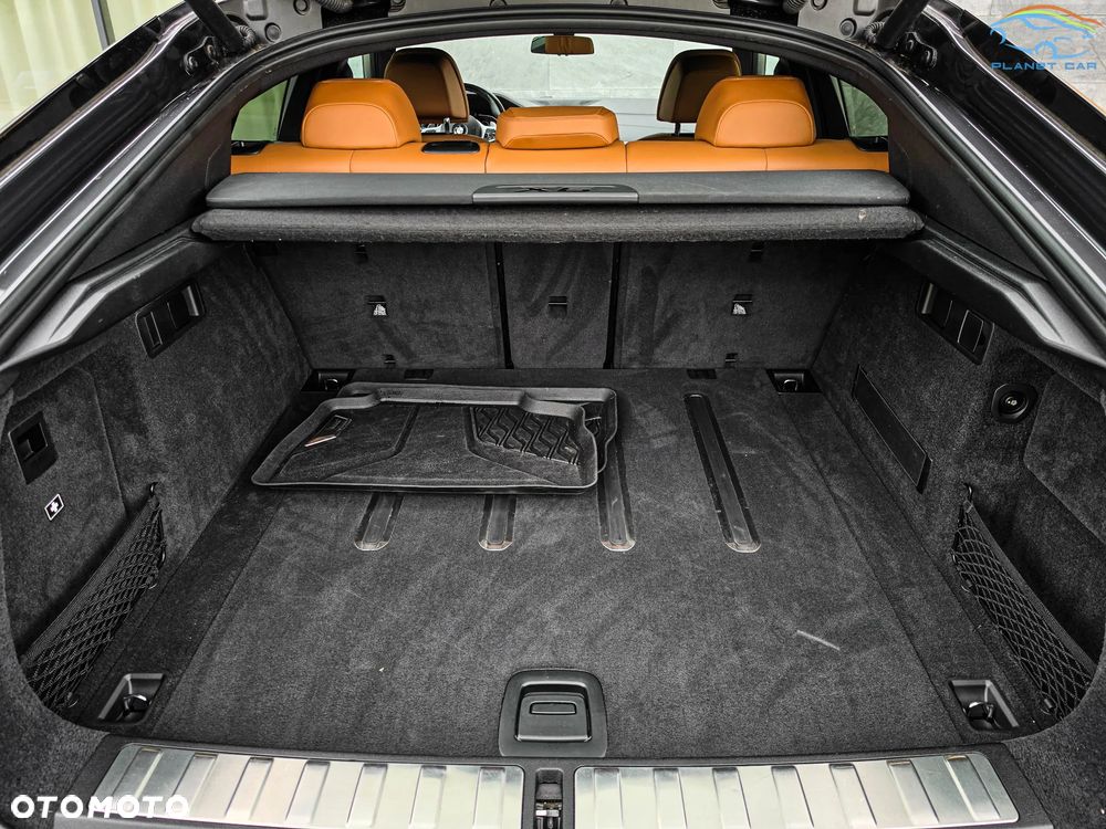 BMW X6 - 13